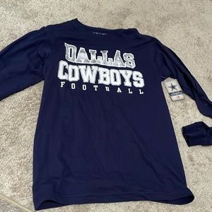 Dallas cowboys long sleeve. Men’s size small t shirt. Brand new w tags